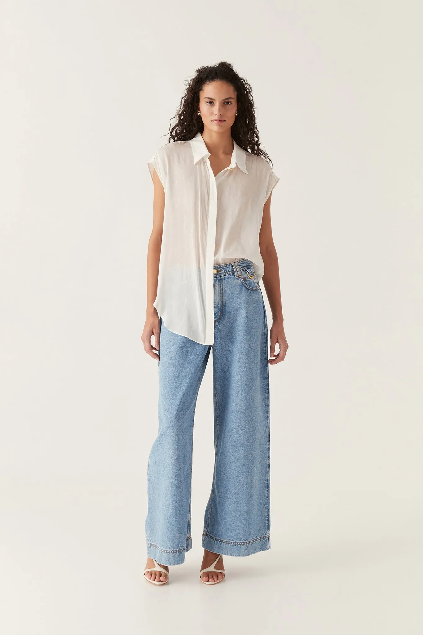 Solana Sleeveless Shirt