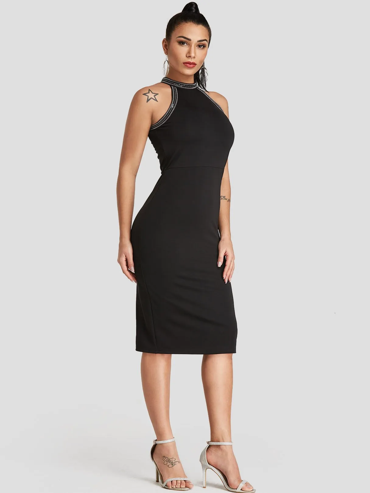 Wholesale Black Halter Sleeveless Plain Sequins Embellished Slit Hem Sexy Dresses