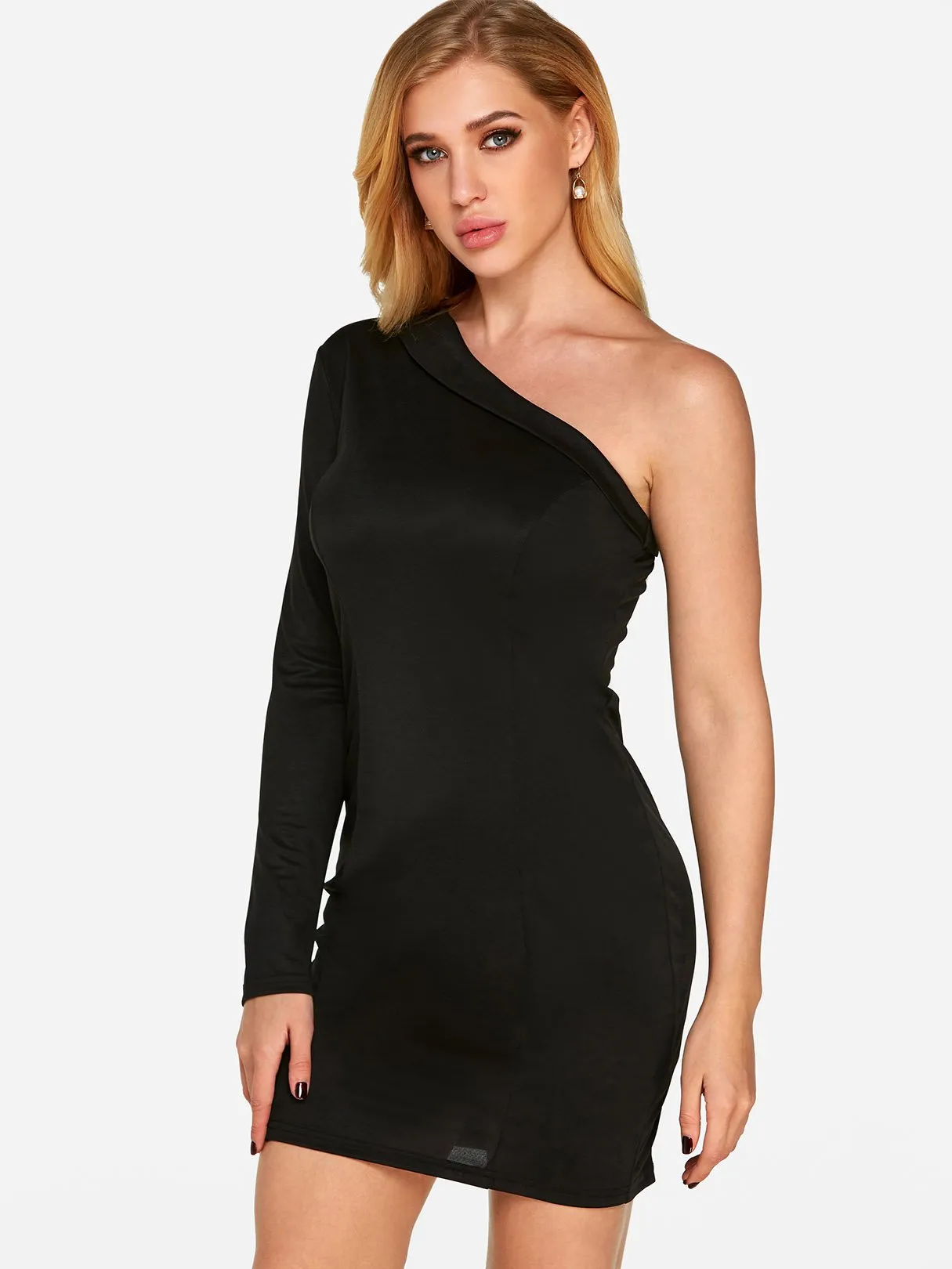 Wholesale Black One Shoulder Long Sleeve Plain Backless Sexy Dresses