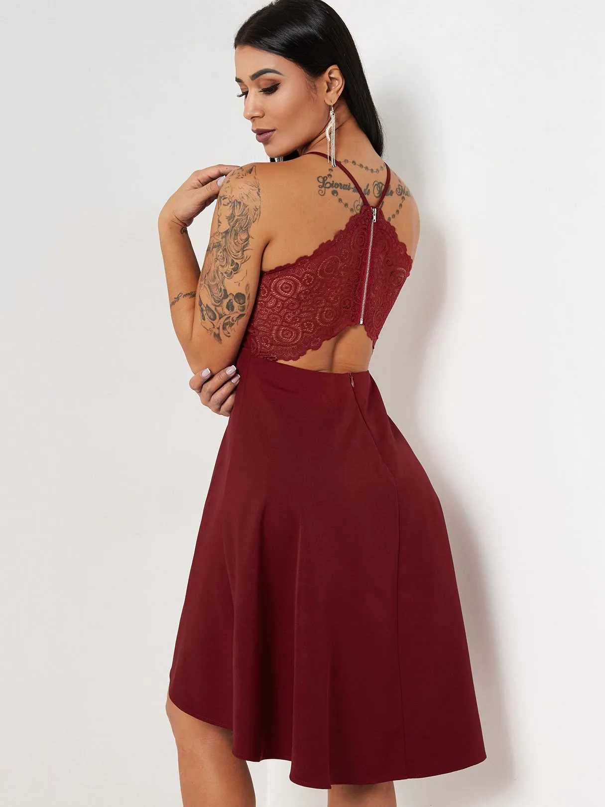 Wholesale Burgundy Halter Sleeveless Plain Lace Cut Out Sexy Dress